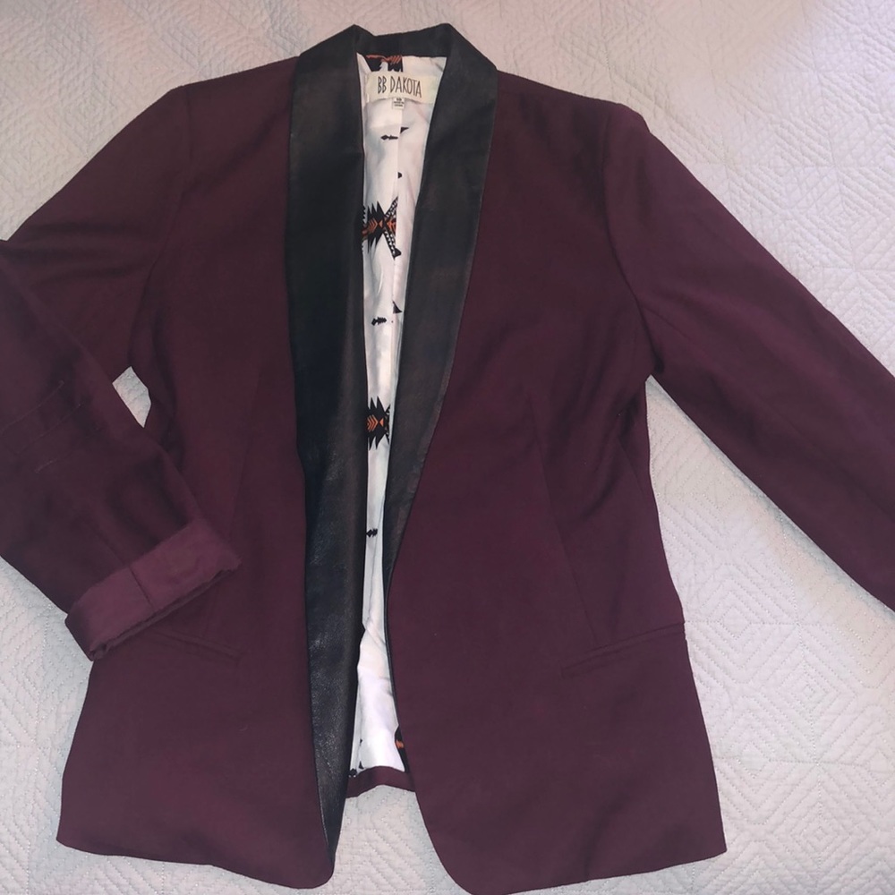 Burgundy lightweight blazer